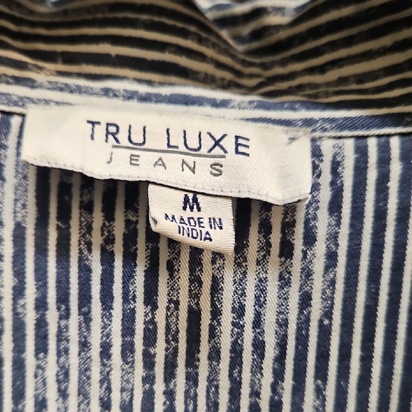 Tru Luxe Jeans Blue Striped Blouse - Picture 3 of 6